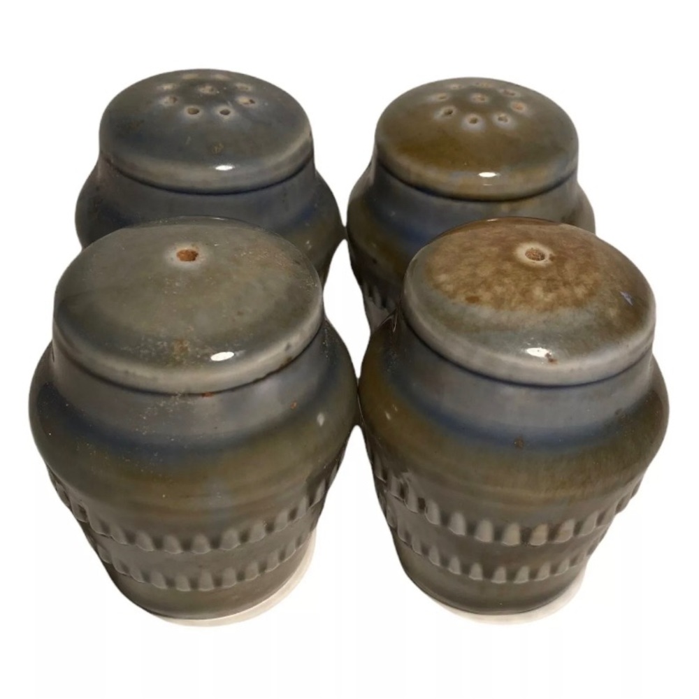 2 Sets Of VTG 1950s Irish Wade Company Irish Porcelain Salt & Pepper Shakers